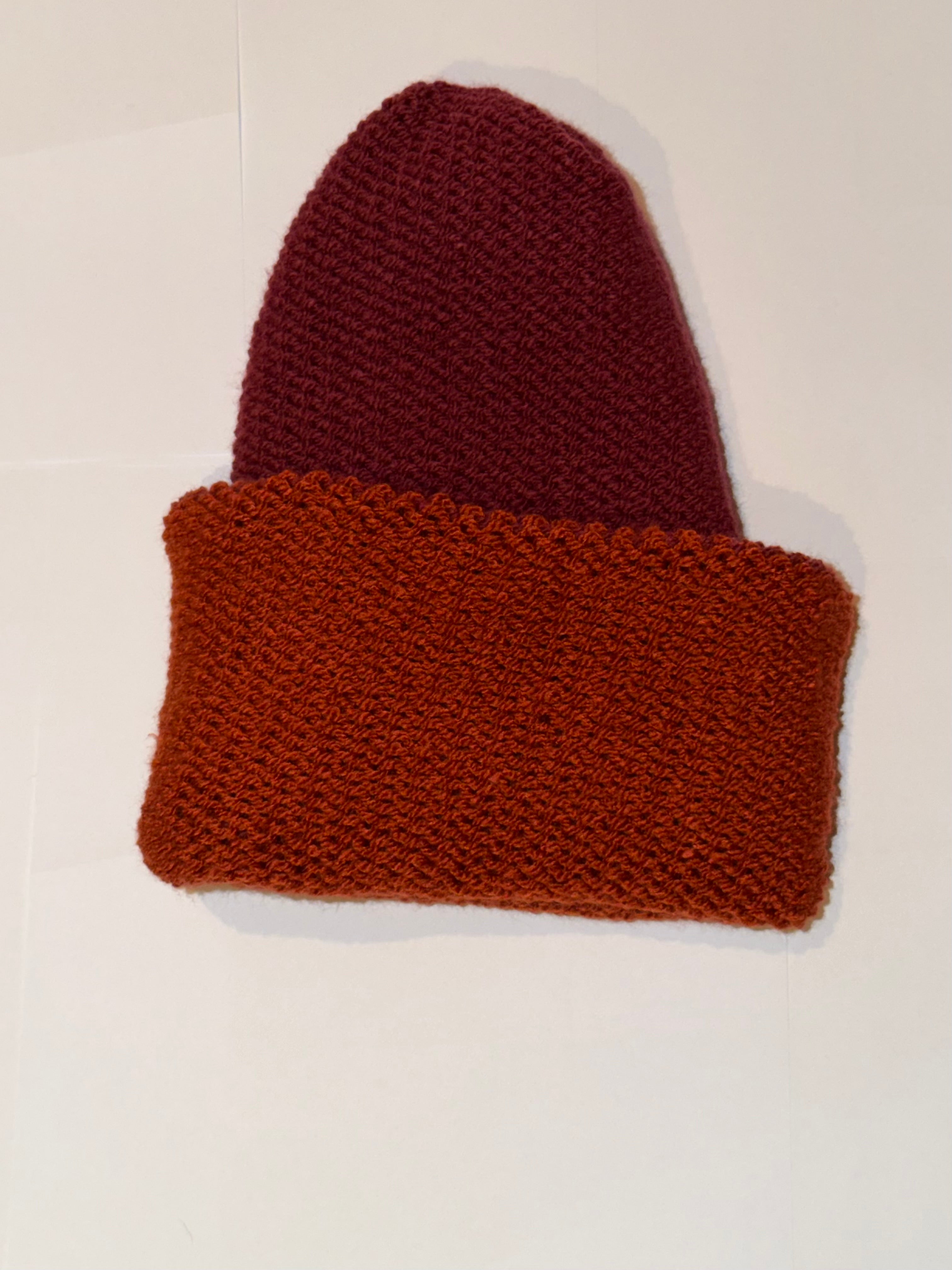 Handmade reversible wooly Beanie Plum and Fox Rust